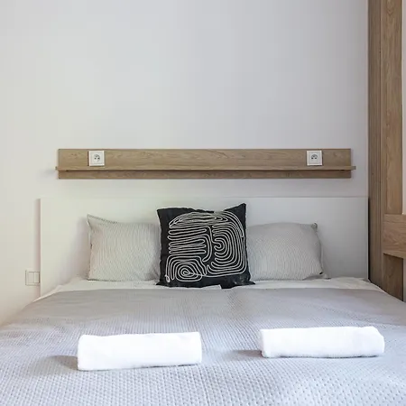 Apartment Trojmiejskie - Center For 2 Grottgera Zoppot